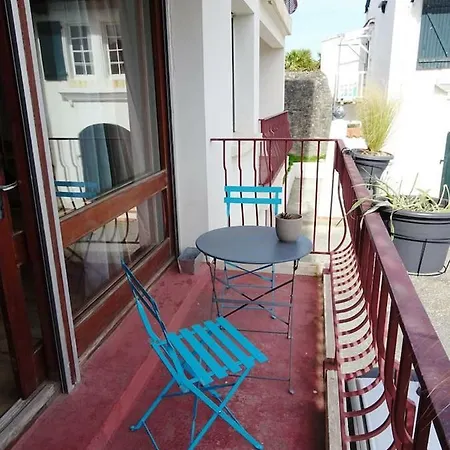 La Plage A 400m Apartment